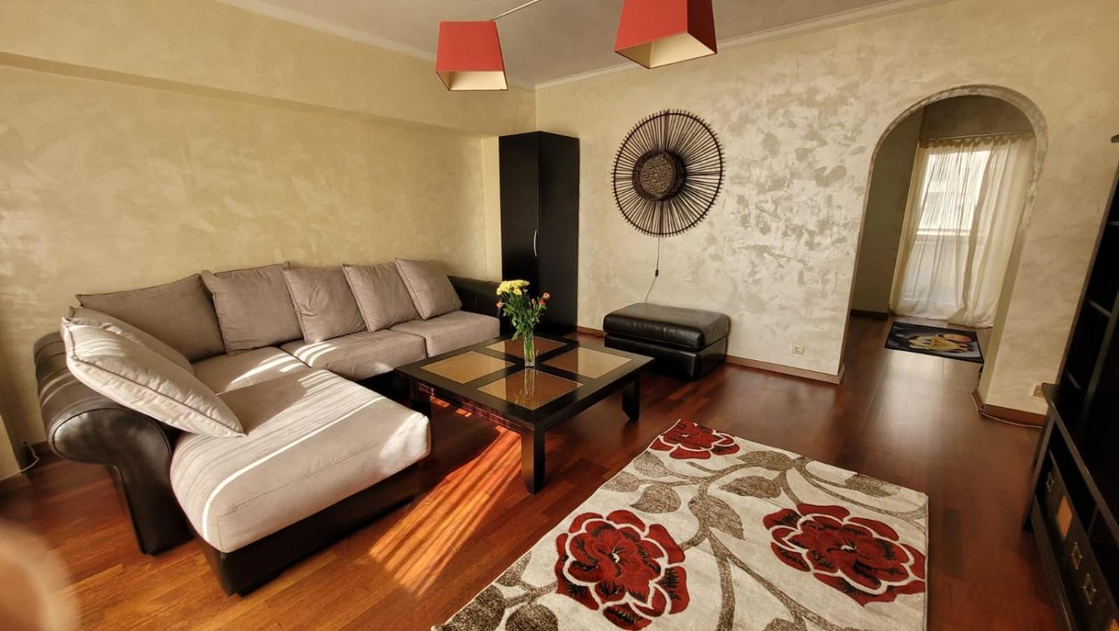Downtown Top Apartments Bucarest Exterior foto